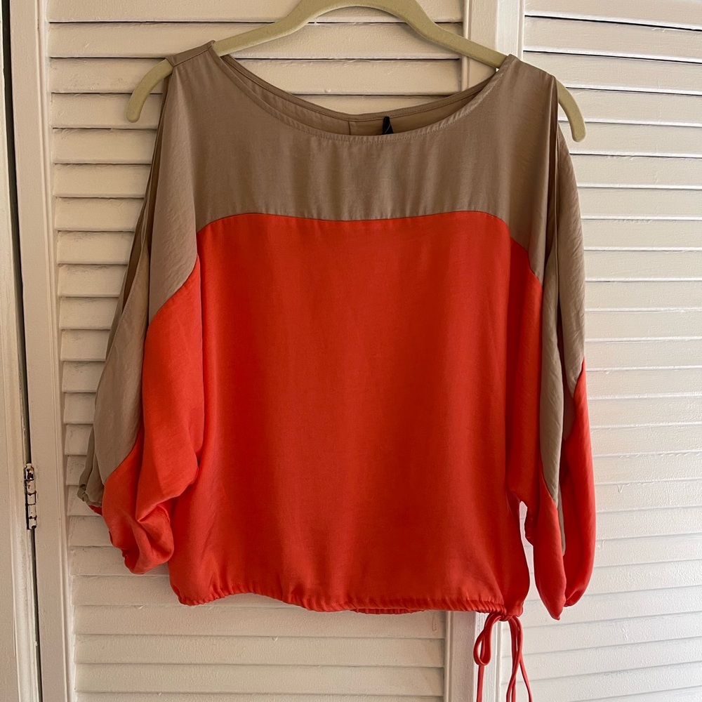 BCBG Top